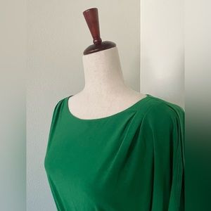 Jessica Simpson - Kelly Green Dress, W Size Medium, Dolman Sleeve w/ Waist Sash